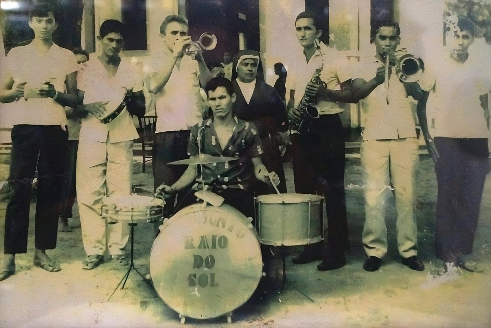 A banda Raio do Sol, criada pela Irmã Suzana